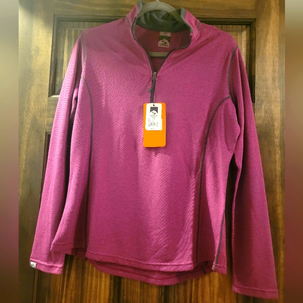 Womens size S shirt